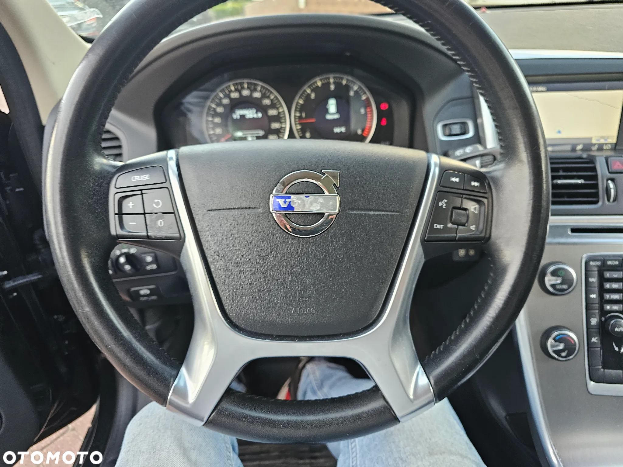 Volvo XC 60 D3 R-Design - 17