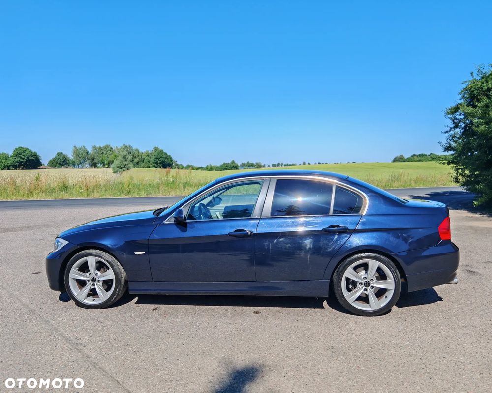 BMW Seria 3 325i - 10
