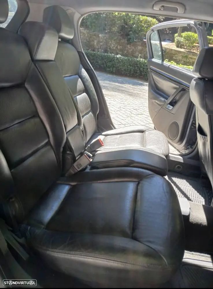 Opel Signum 2.2 DTi - 8