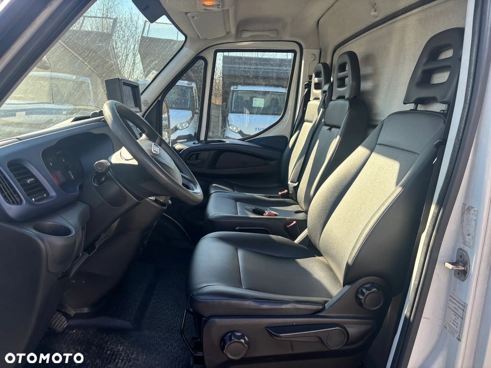 Iveco IVECO DAILY 35C14,,35C15,,35C16..35C13 KONTENER IZOTERMA CHLODNIA PODWOZIE DO ZABUDOWY KIPER KILKANASCIE SZTUK - 8