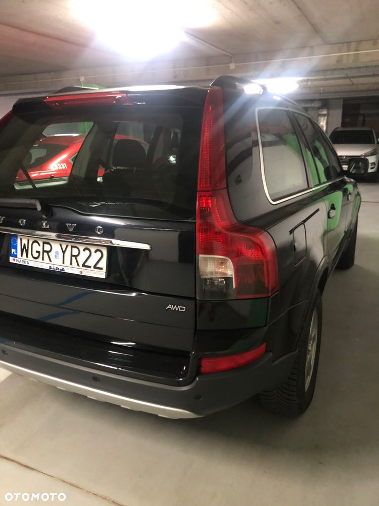 Volvo XC 90 D5 AWD Momentum - 3