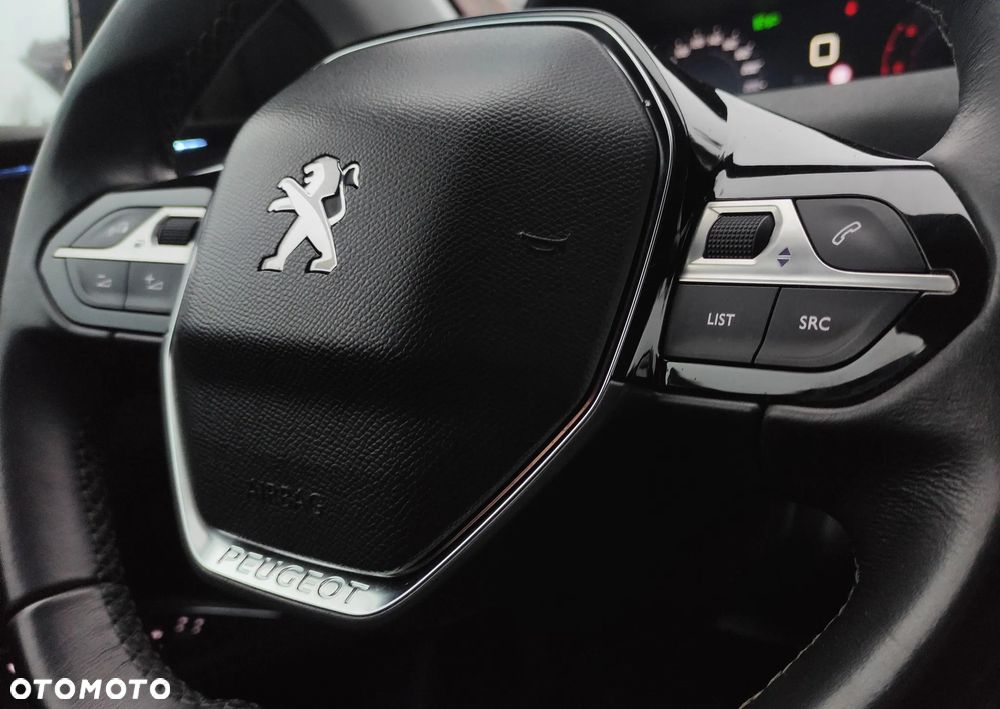 Peugeot 3008 - 11