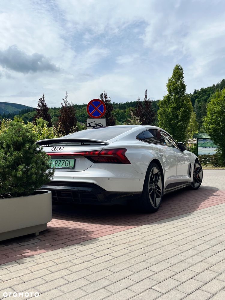 Audi e-tron S Quattro - 14