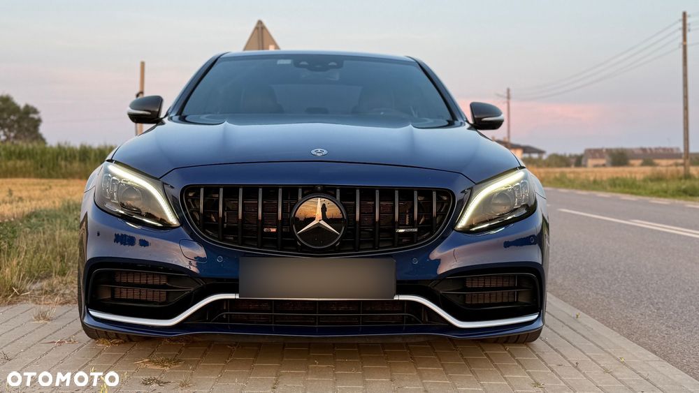 Mercedes-Benz Klasa C 63 S AMG 9G - 13