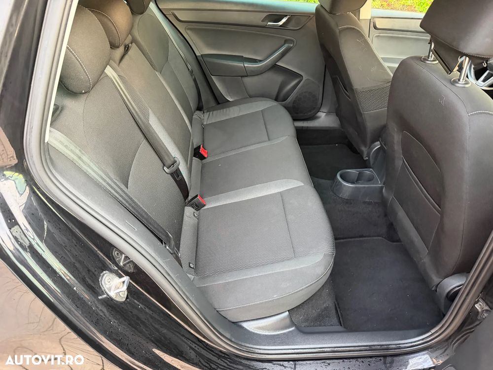 Skoda RAPID Spaceback 1.6 TDI Edition - 19