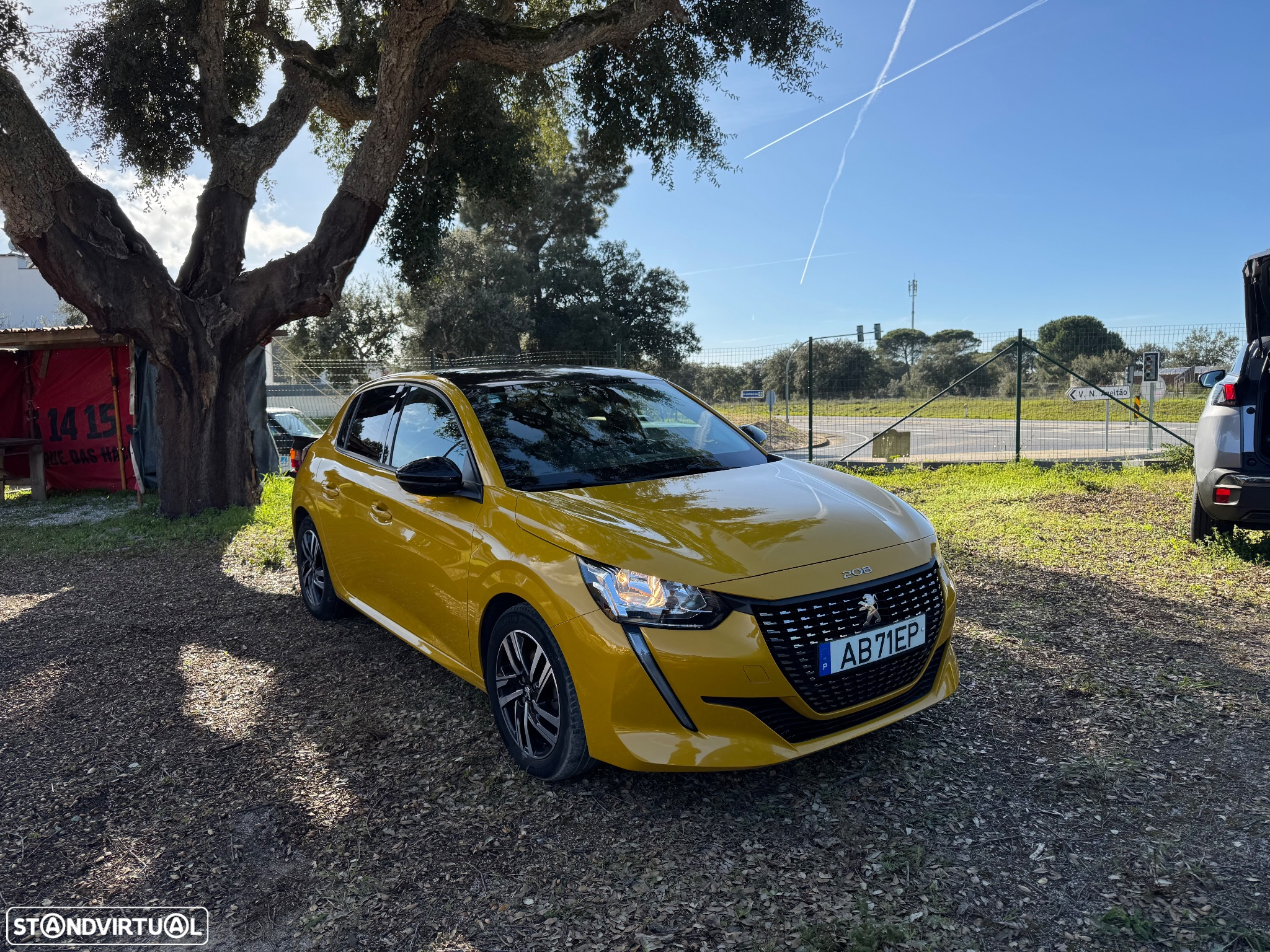 Peugeot 208 1.2 PureTech Allure - 11