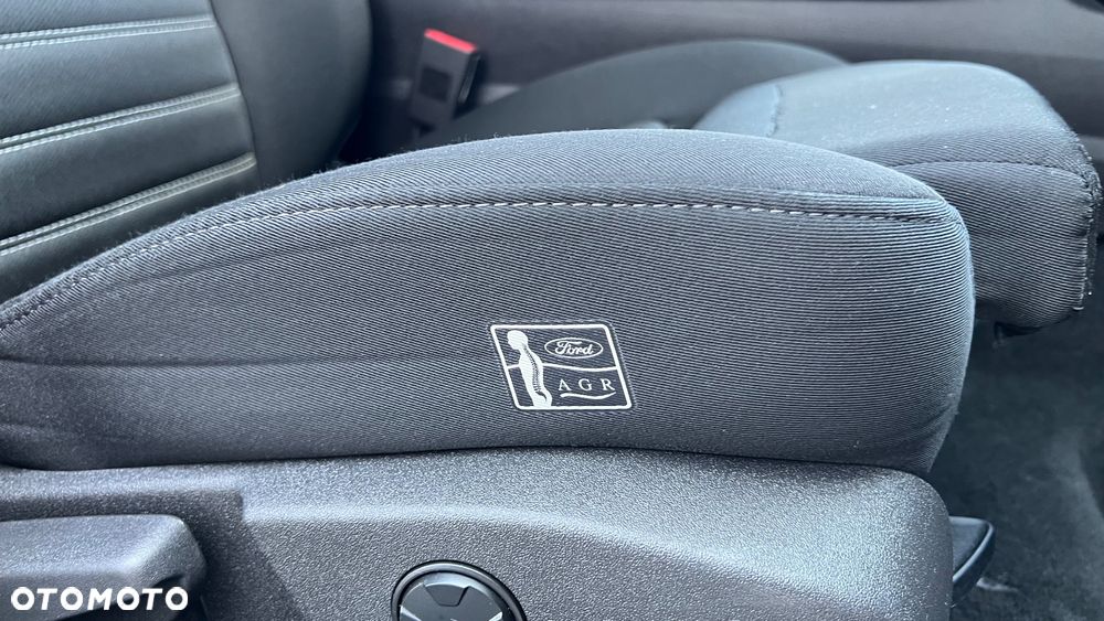 Ford Mondeo 2.0 EcoBlue Titanium - 17