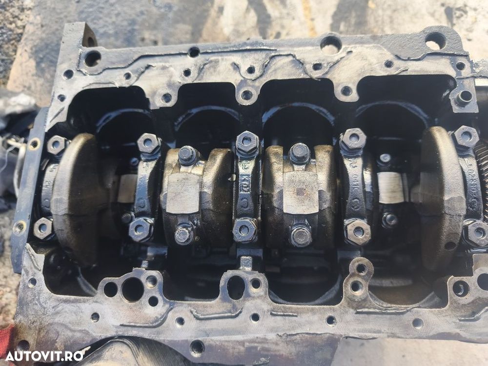 Bloc motor complet 2.0 tdi BMR 170 cp Volkswagen Passat B6 2005-2010 - 7