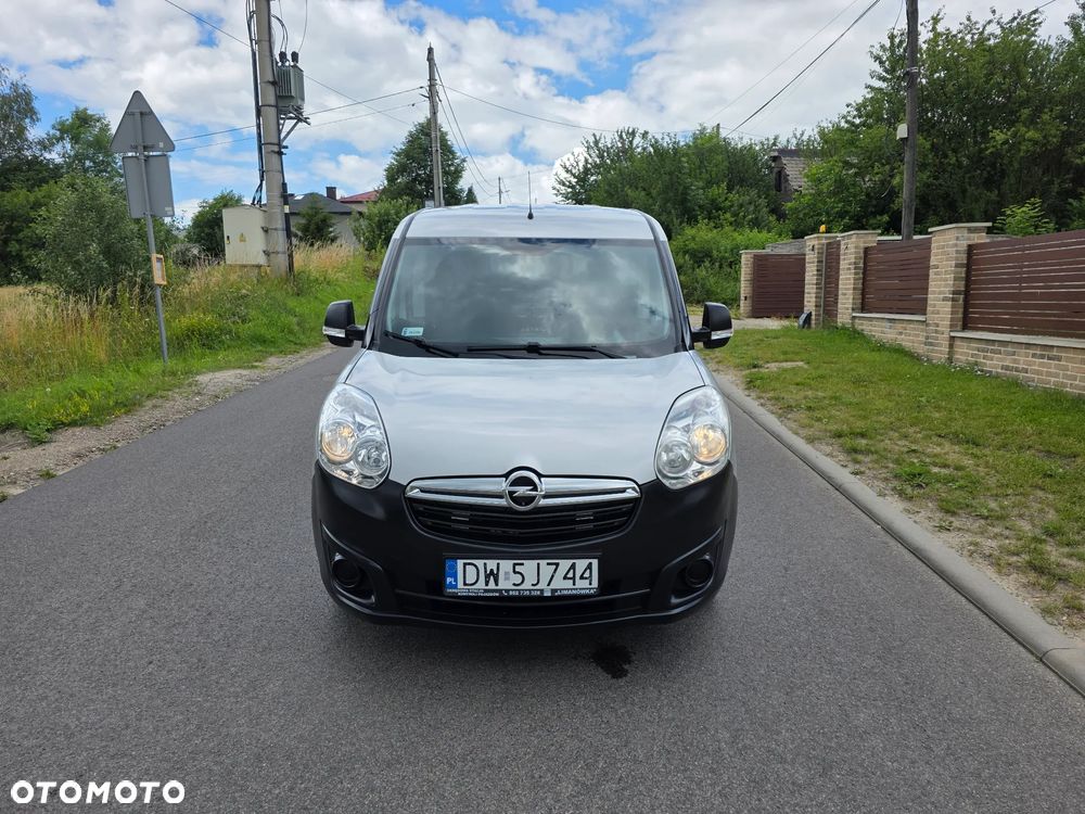 Opel Combo 1.4 BENZYNA DOBLO - 28