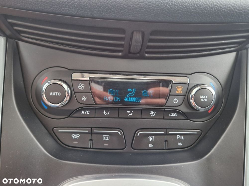 Ford C-MAX 2.0 TDCi Titanium - 15