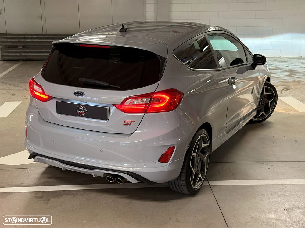 Ford Fiesta 1.5 EcoBoost ST High - 8