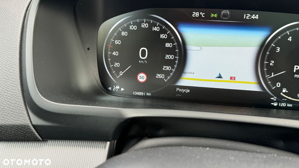 Volvo XC 90 T8 AWD Plug-In Hybrid R-Design 7os - 18