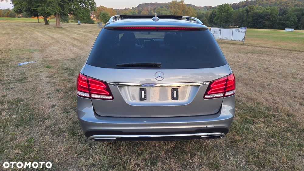 Mercedes-Benz Klasa E 350 BlueTEC 4Matic 7G-TRONIC Avantgarde - 4