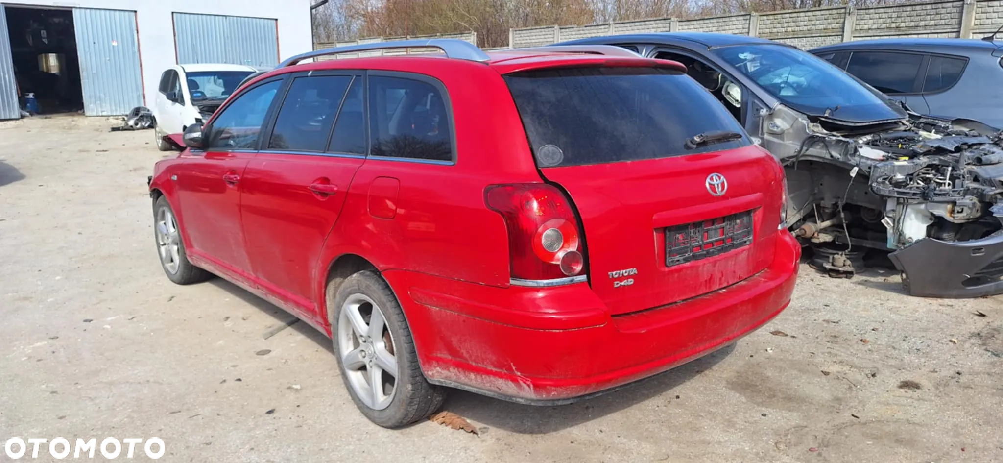 TOYOTA AVENSIS T25 2,2 D-CAT pompa wspomagania - 2