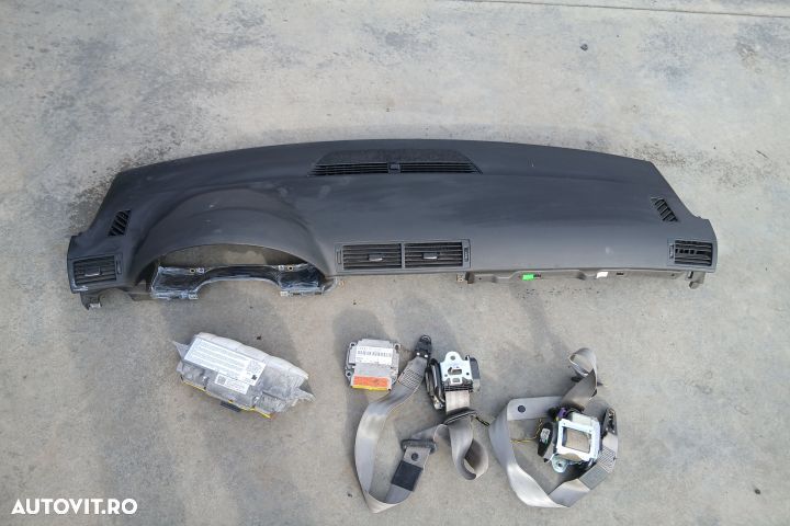 Kit airbag cu plansa de bord 8E1880204D 8E0959655G 8E0857705F 8E08577 - 1