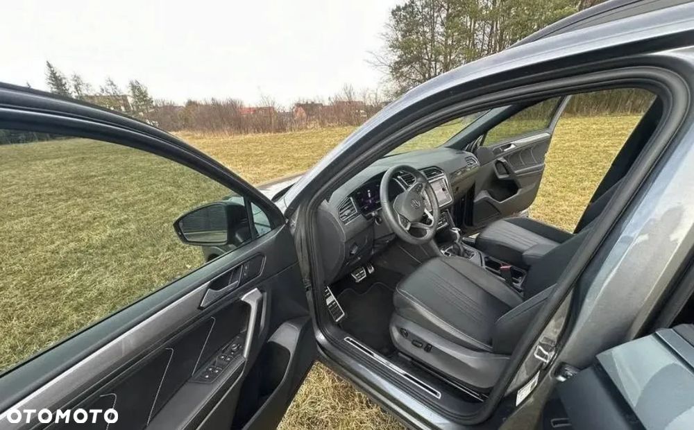 Volkswagen Tiguan - 13