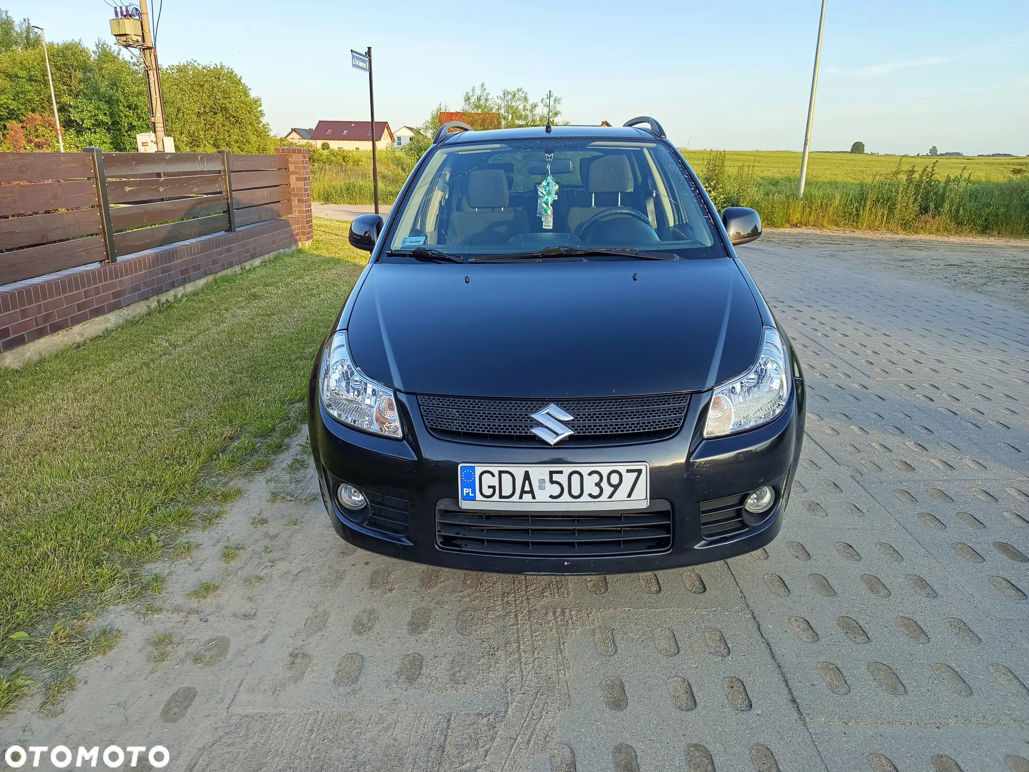 Suzuki SX4 - 12