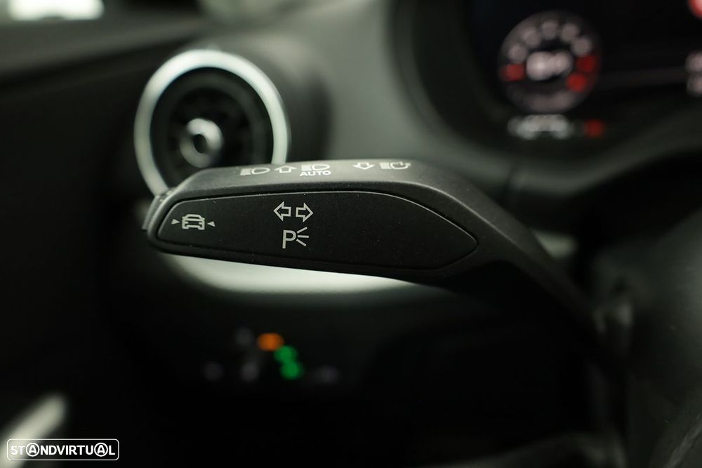 Audi Q2 35 TFSI Advanced S tronic - 16