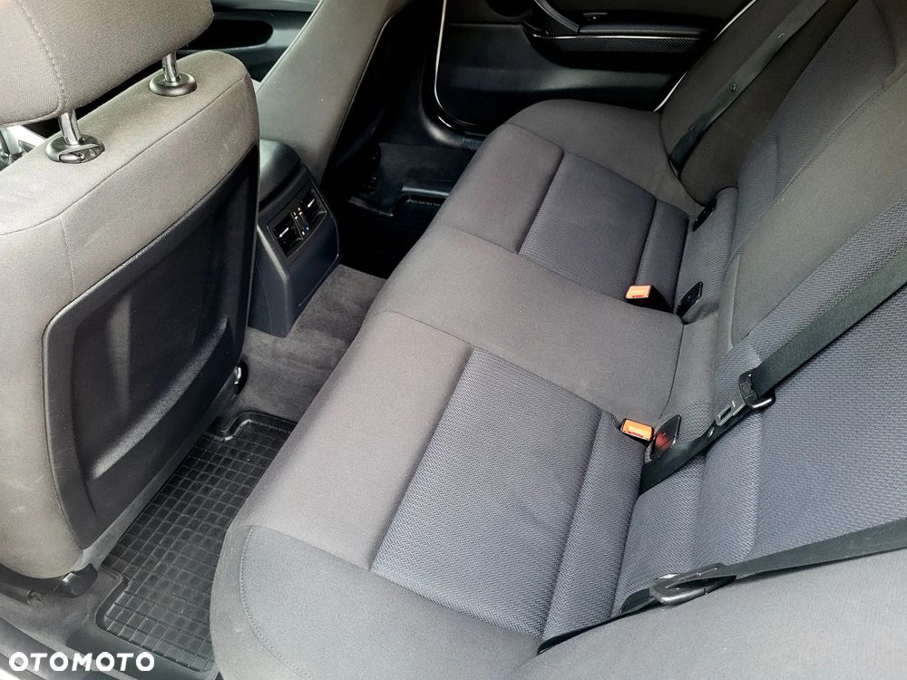 BMW Seria 3 - 20