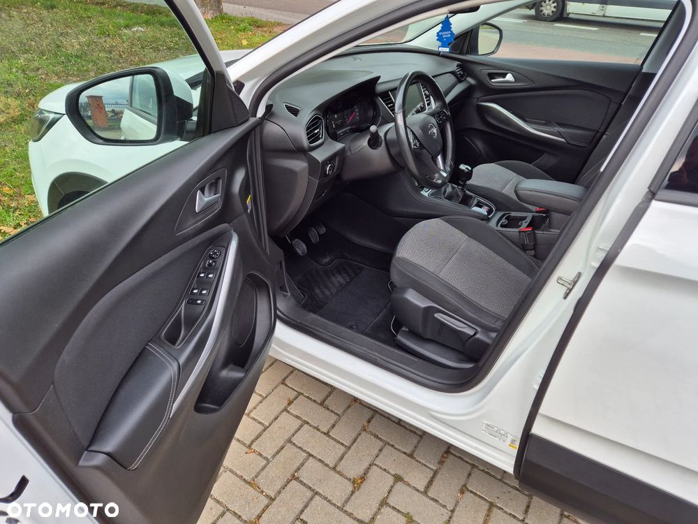 Opel Grandland X 1.6 D Start/Stop Business Edition - 8
