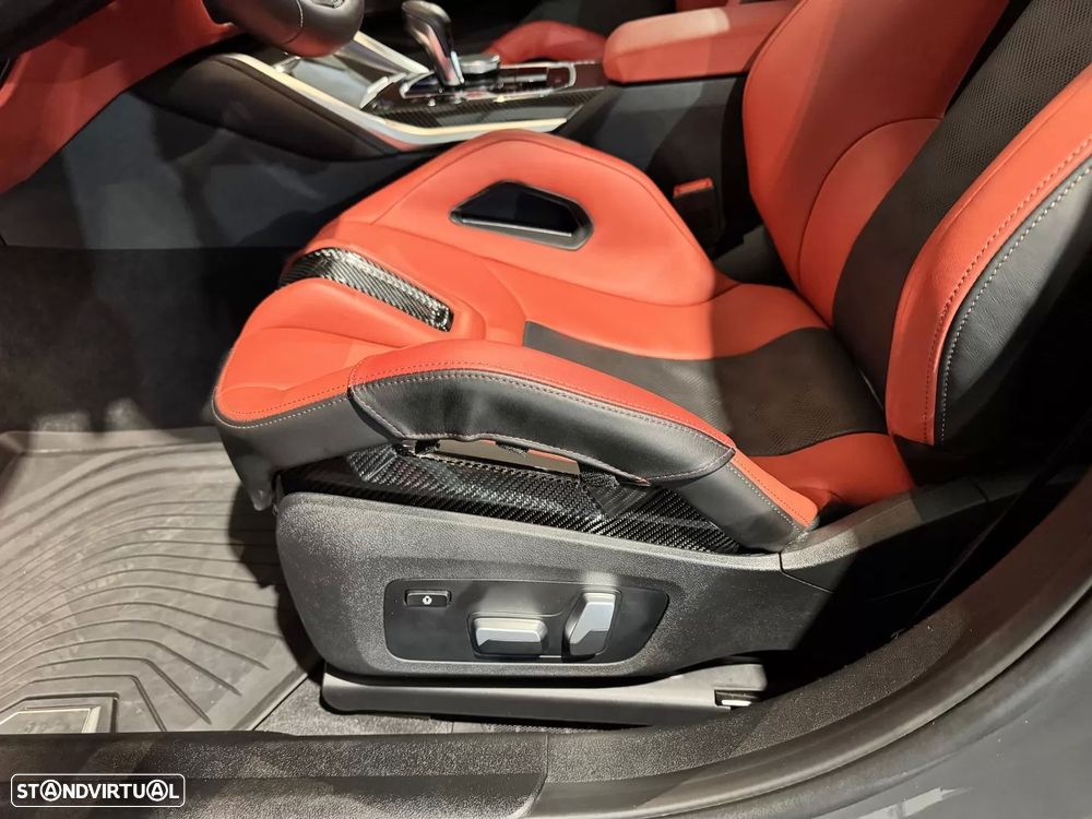 BMW M3 Competition xDrive Pack 50 anos M - 24