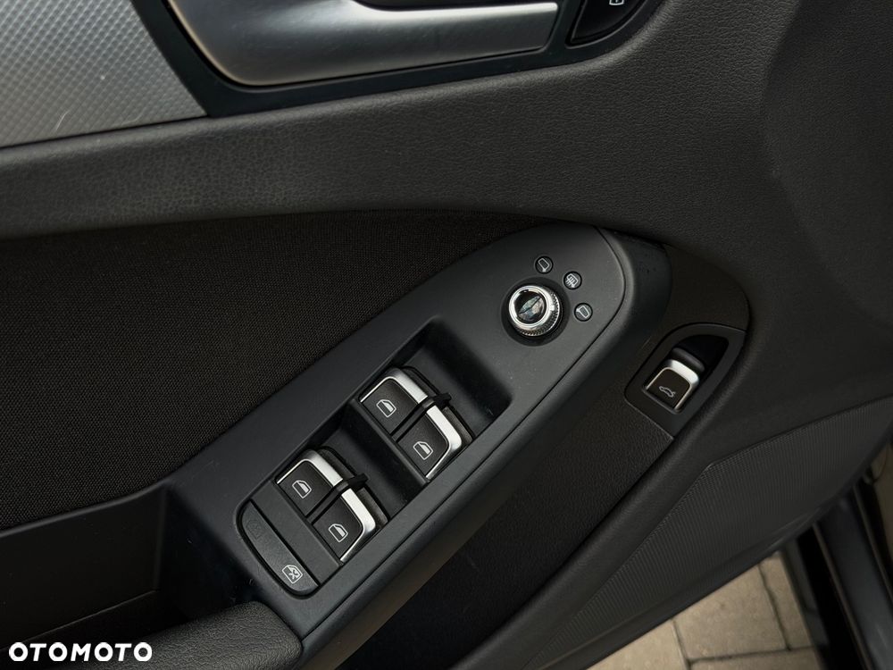 Audi A4 Avant 2.0 TDI Sport S tronic - 22