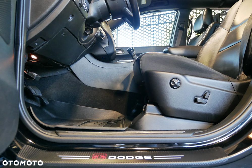 Dodge Durango - 25