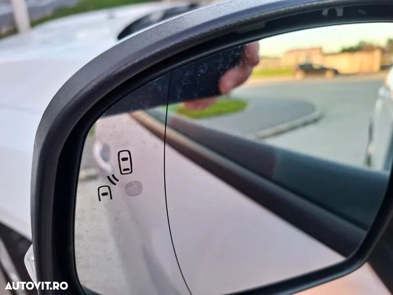 Ford Focus 2.0 EcoBlue Titanium Business - 23