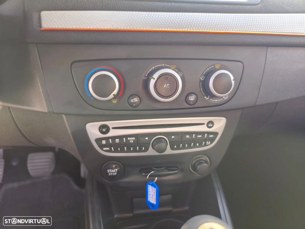 Renault Mégane Sport Tourer 1.5 dCi Dynamique - 17