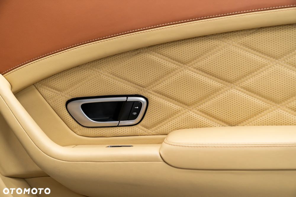 Bentley Continental GT - 37