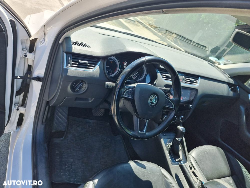 Skoda Octavia 2.0 TDI DSG Drive - 8