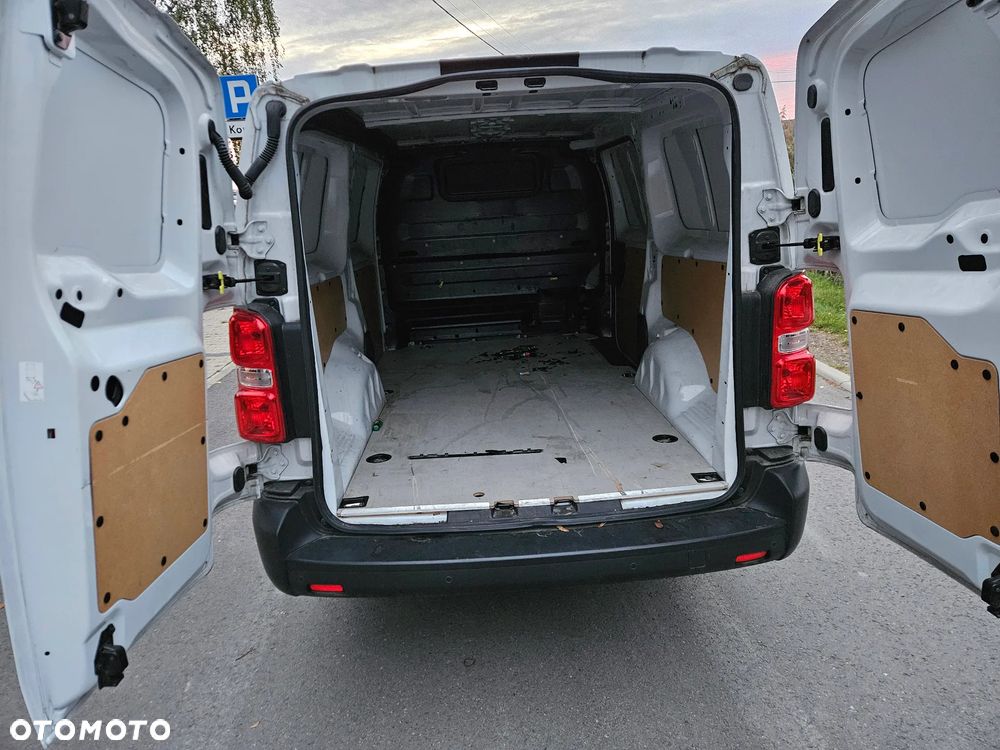Opel Vivaro - 25