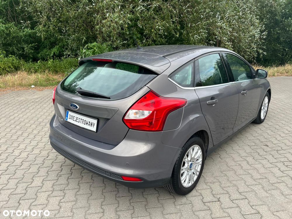 Ford Focus 1.6 TDCi DPF Titanium - 6