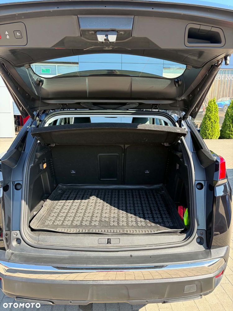 Peugeot 3008 1.2 PureTech Allure Pack S&S - 4