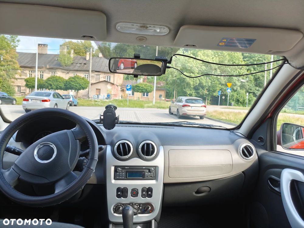 Dacia Sandero 1.2 16V Story - 8