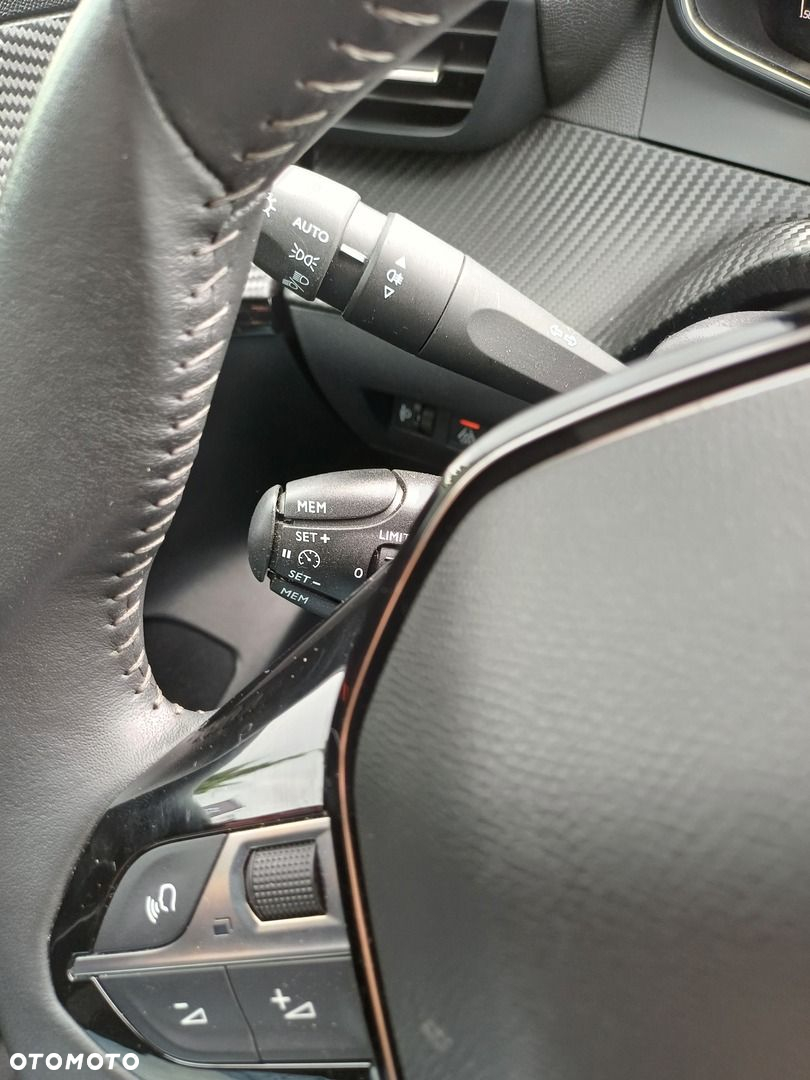 Peugeot 208 1.2 PureTech Active Pack S&S - 21