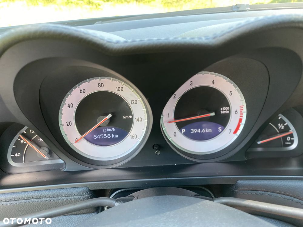 Mercedes-Benz SL - 16