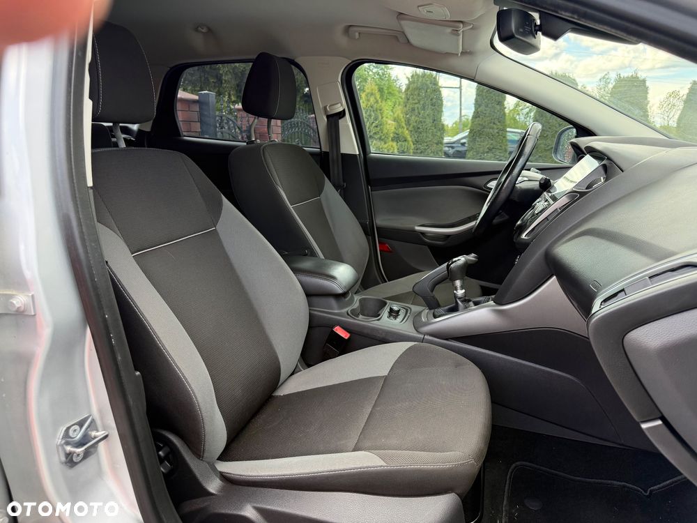 Ford Focus 2.0 TDCi Edition - 12