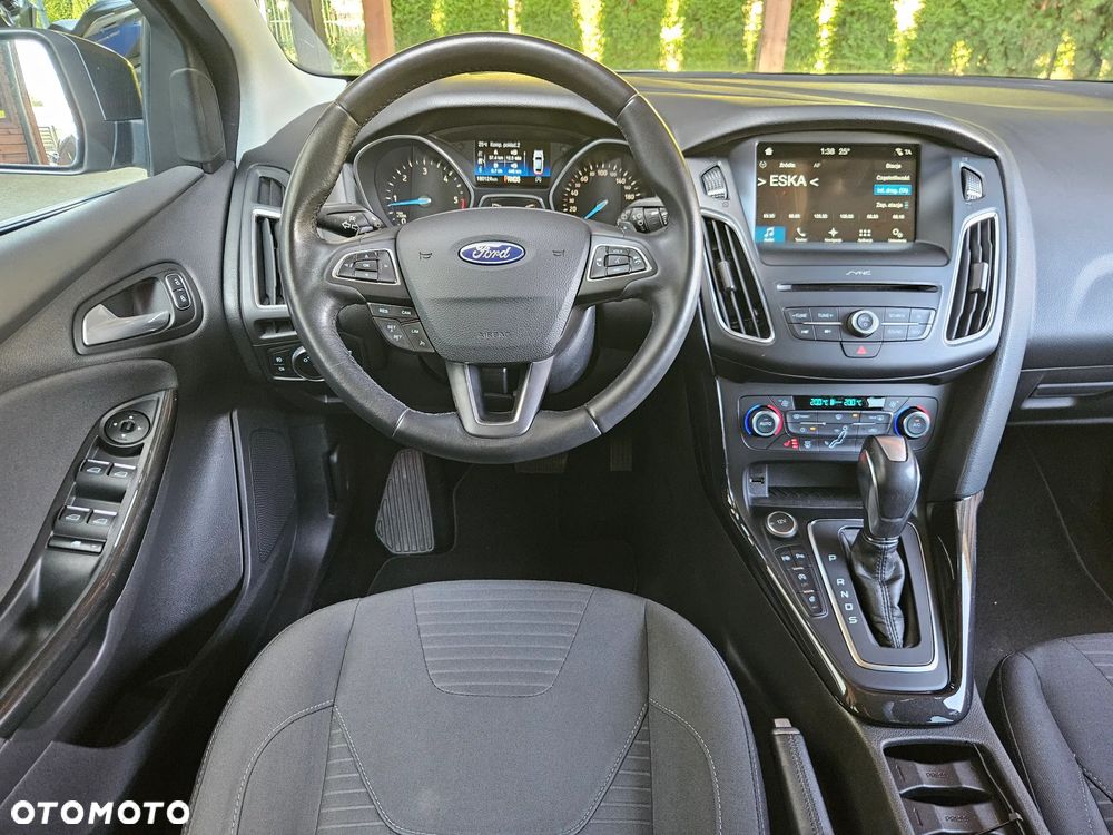 Ford Focus - 26