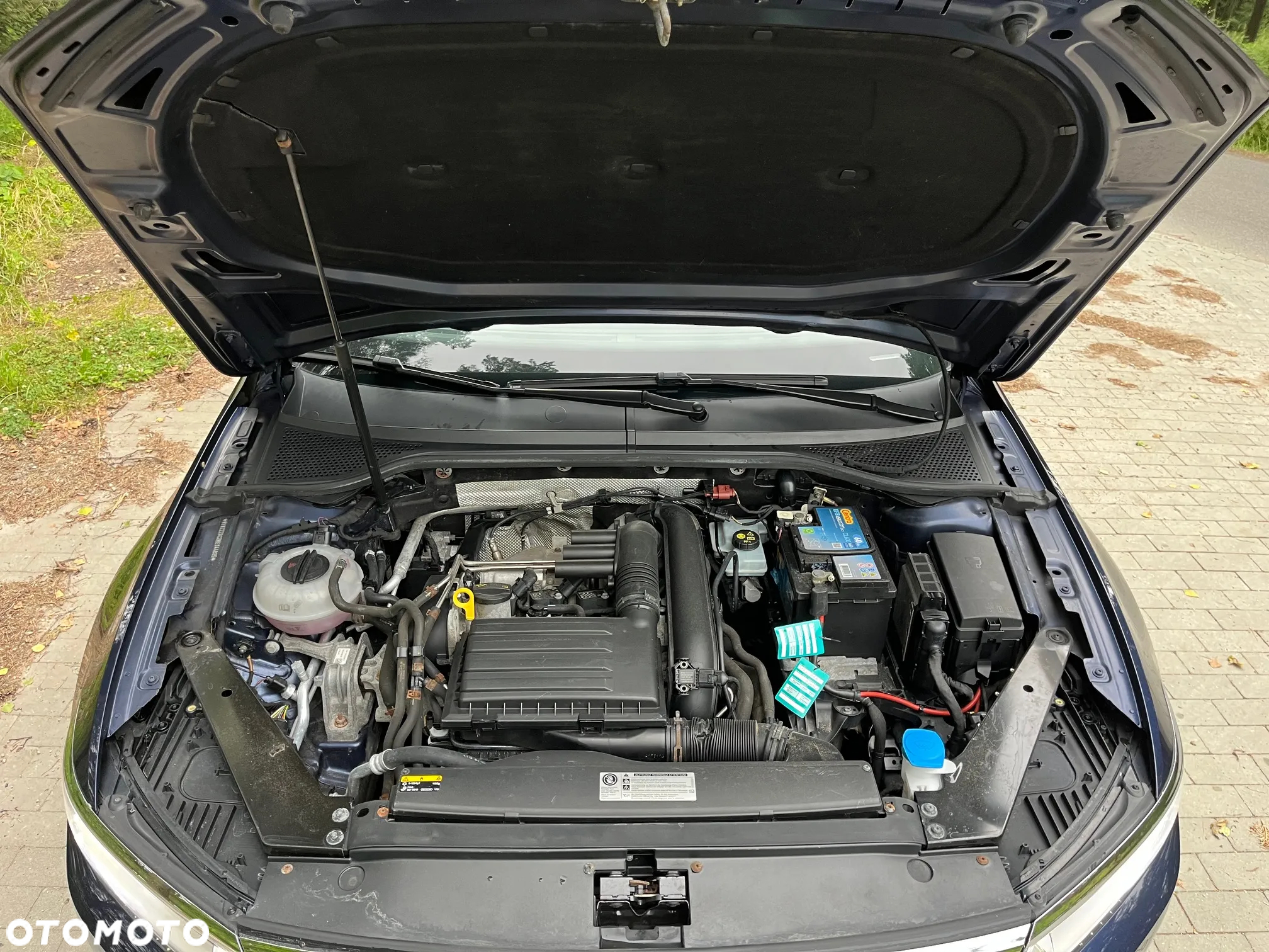 Volkswagen Passat 1.4 TSI BMT Trendline - 37