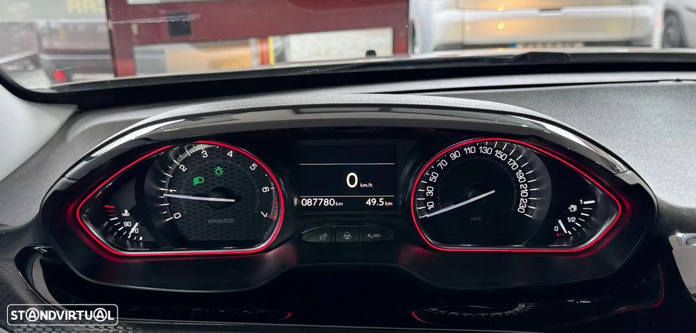 Peugeot 2008 PureTech 130 Stop&Start GT-Line Edition - 15