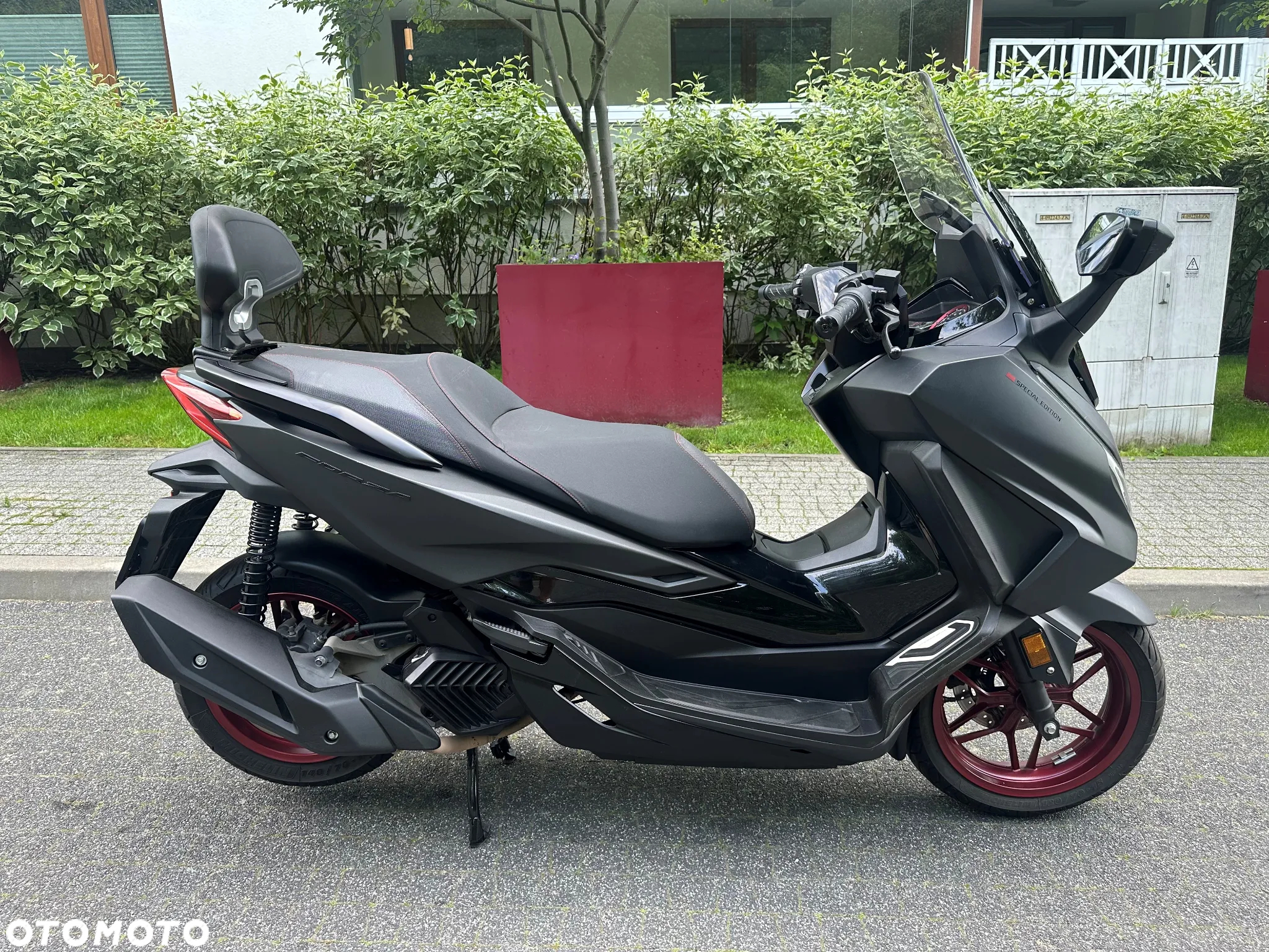 Honda NSS - 7