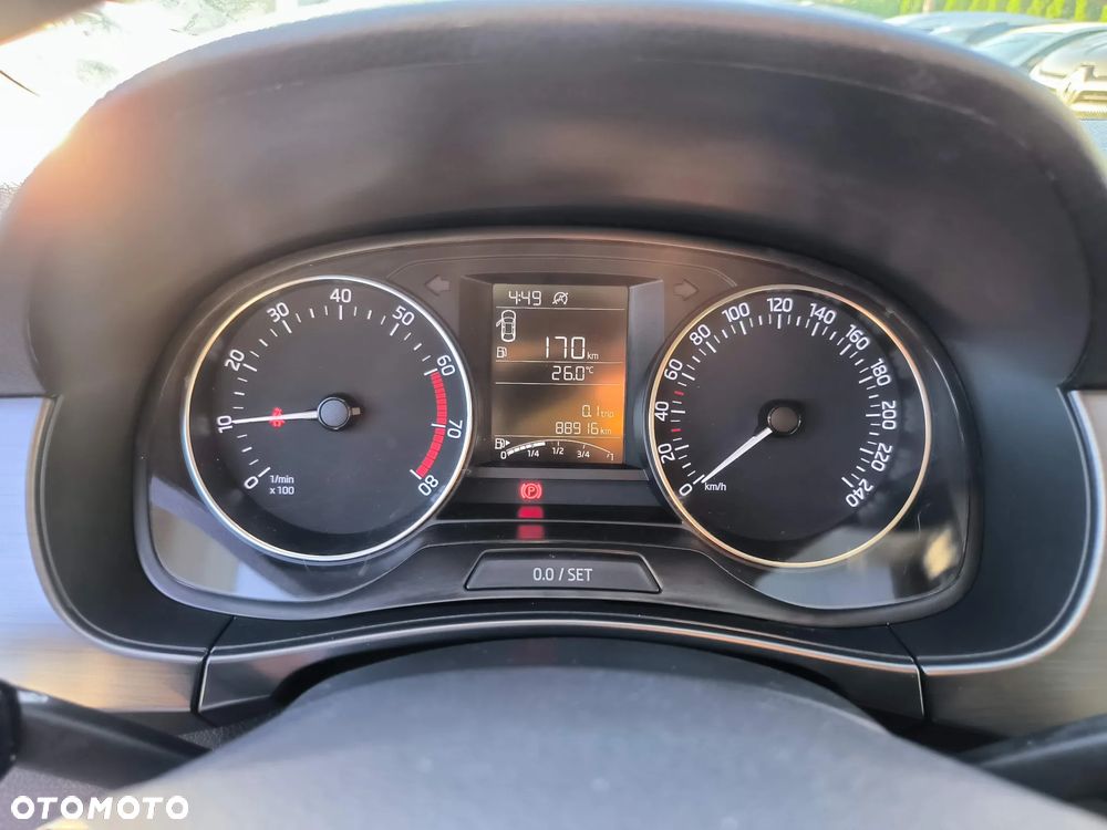 Skoda Fabia 1.0 TSI Clever - 34