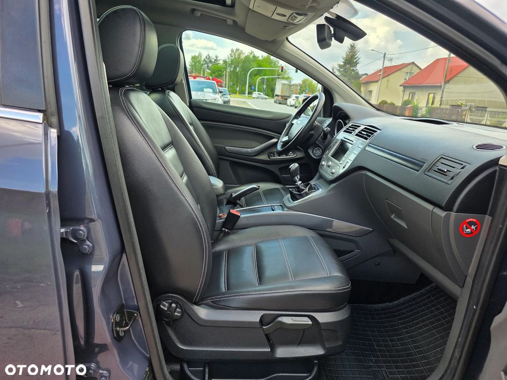 Ford Kuga 2.0 TDCi 4x4 Titanium - 11