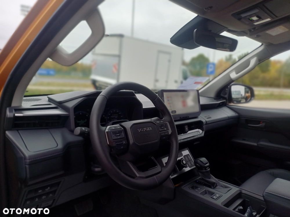 Toyota Hilux - 19