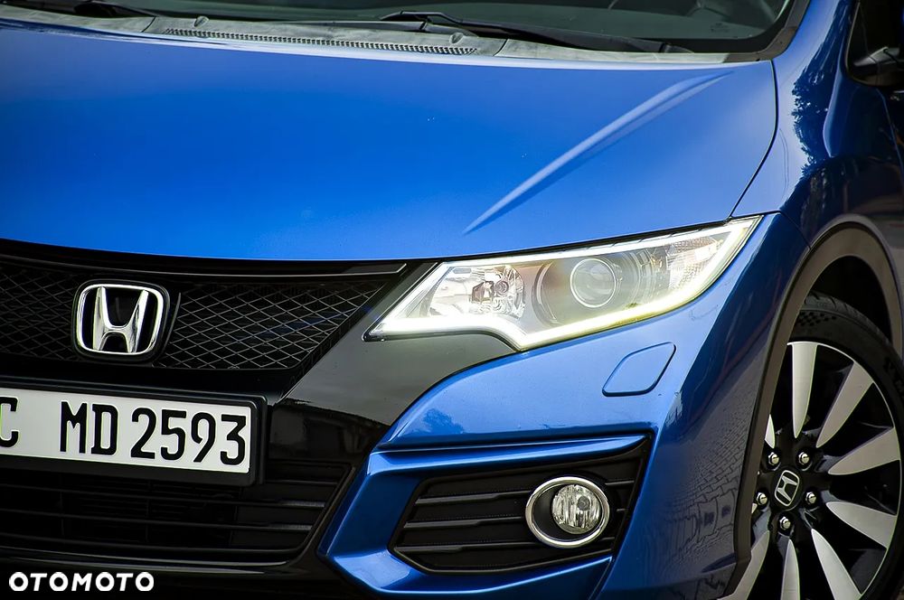 Honda Civic 1.8 i-VTEC Lifestyle - 8