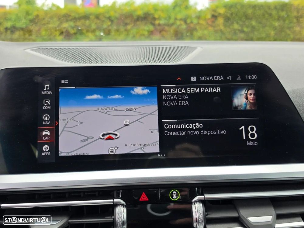 BMW 220 d Pack Desportivo M Auto - 26