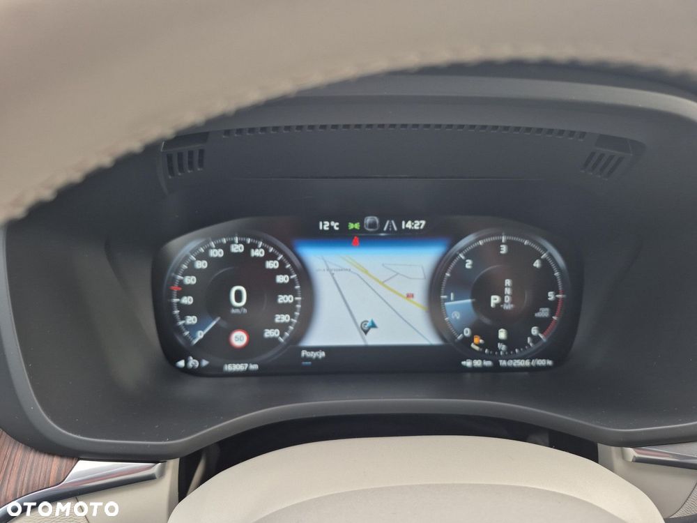 Volvo XC 60 - 20