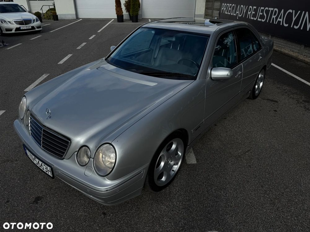 Mercedes-Benz Klasa E 430 4 Matic Avantgarde - 3
