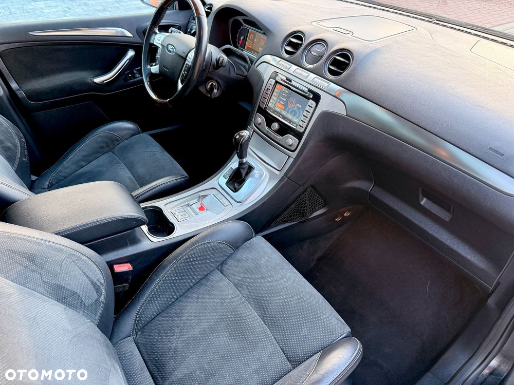 Ford Galaxy 2.3 Platinium X - 14